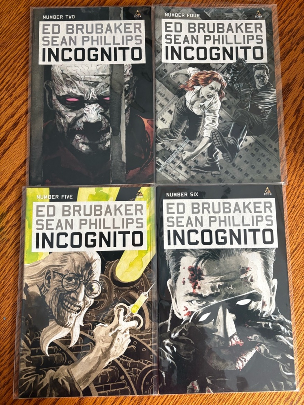 ICON Incognito Comic Set